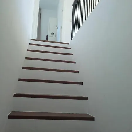 Sargo, Vistas Espectaculares Entre Mar Y Volcan דירה