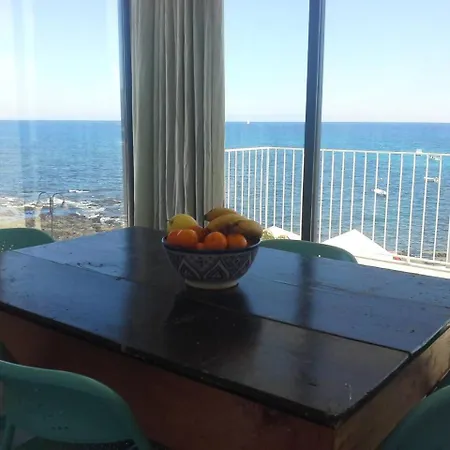 Sargo, Vistas Espectaculares Entre Mar Y Volcan