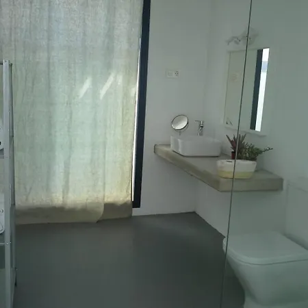 Sargo, Vistas Espectaculares Entre Mar Y Volcan דירה *