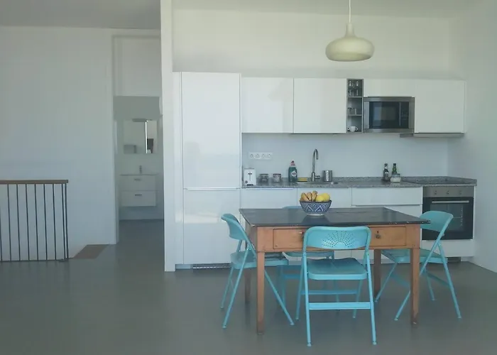 Sargo, Vistas Espectaculares Entre Mar Y Volcan شقة