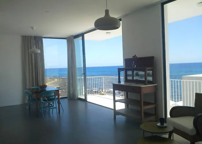 Sargo, Vistas Espectaculares Entre Mar Y Volcan *